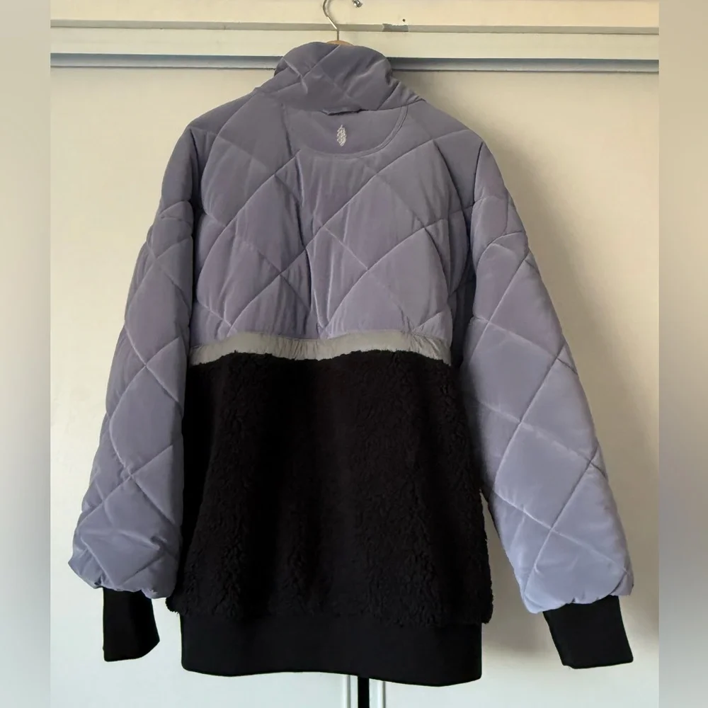 NWOT Free People Movement quilted puffer jacket Sz L❄️ - Picture 5 of 16